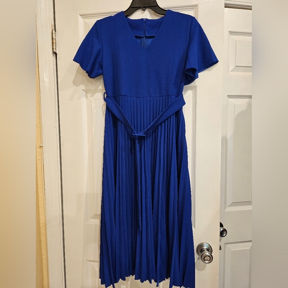 Royal blue dress size large - Picture 2 of 4